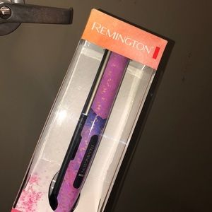 Remington pretty fierce straightener